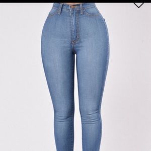 Fashion Nova  High waist jeans